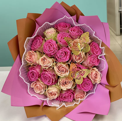 Pink And Fuchsia Roses Bouquet for Happy Birthday