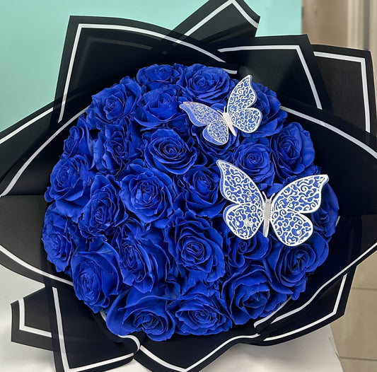 25 Blue Flowers Bouquet