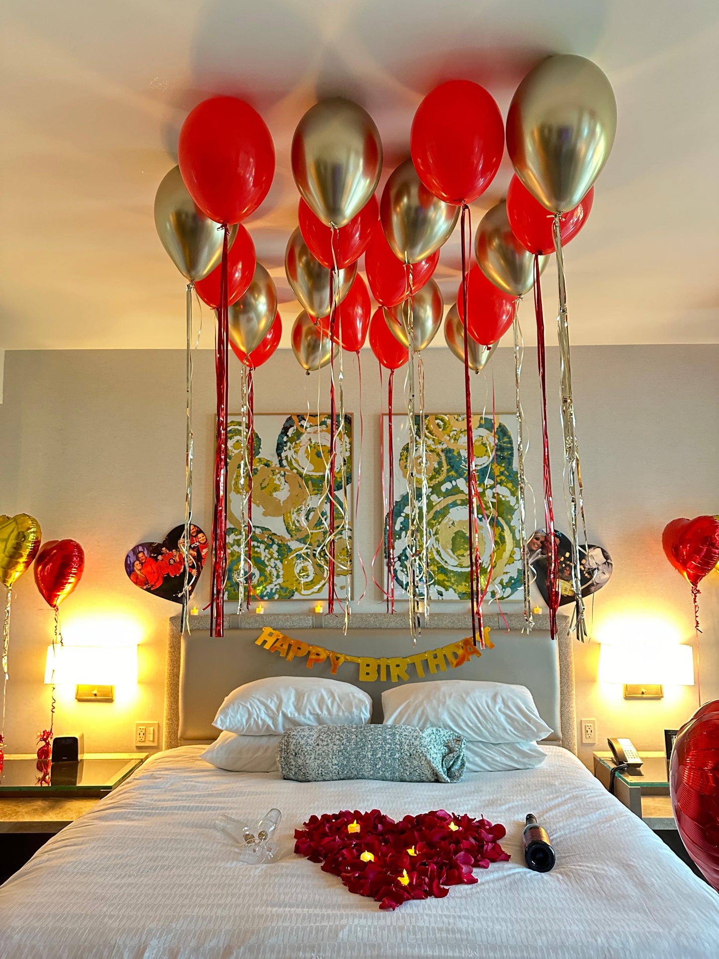 Room Decorations for Anniversary - Happy birthday - Romantic moments